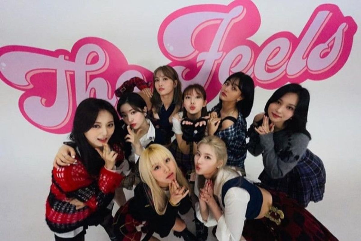 TWICE kembali capai 100 juta penayangan di YouTube untuk video musik "The Feels"