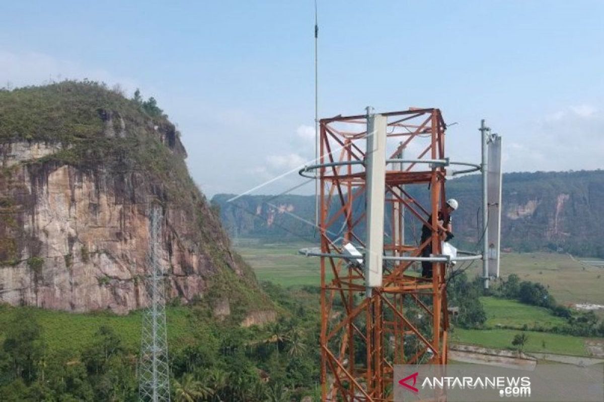 10 provider belum bayarkan retribusi menara kepada Pemkot Padang