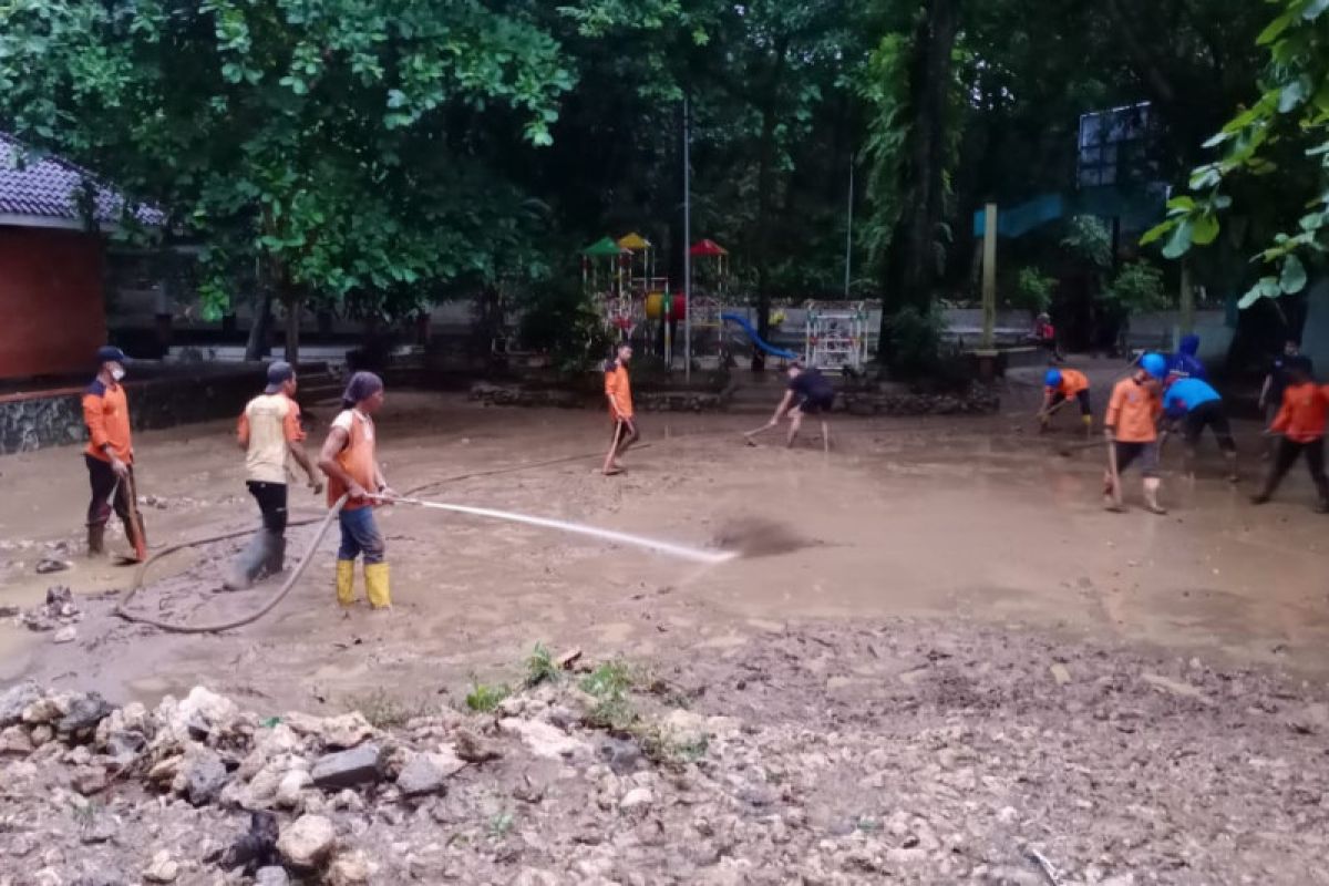 Bupati: Hutan gundul, Kudus diterjang banjir bandang