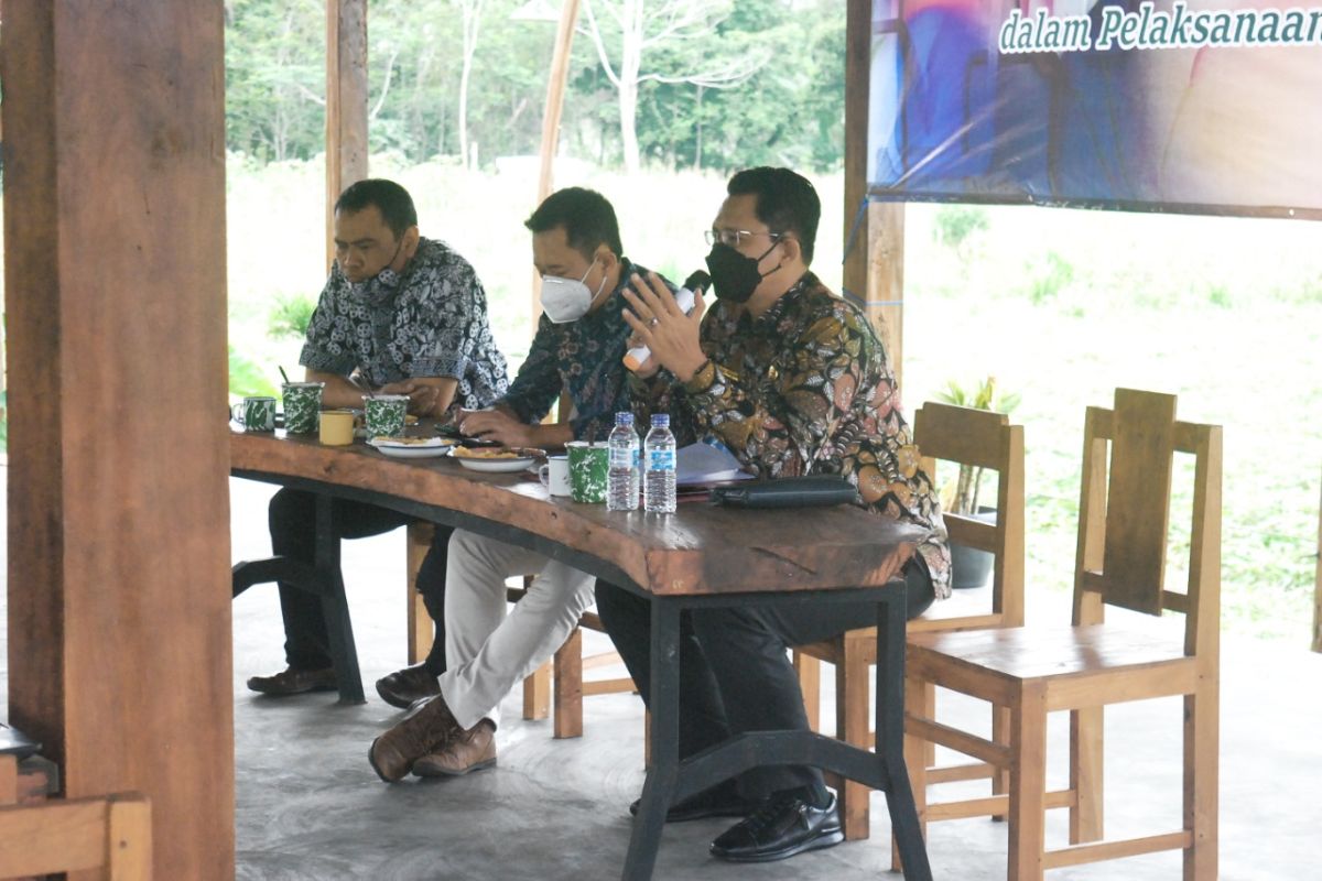 Wabup Sleman mengajak politisi giat melakukan pendidikan politik