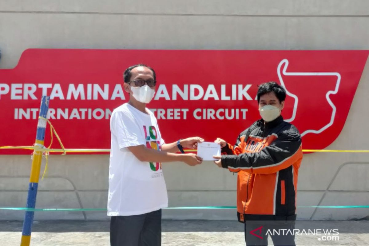 BPPD NTB menggandeng PT POS Indonesia promosikan WSBK Mandalika