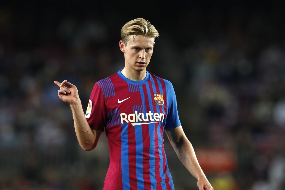 Barcelona hendak jual Frankie de Jong