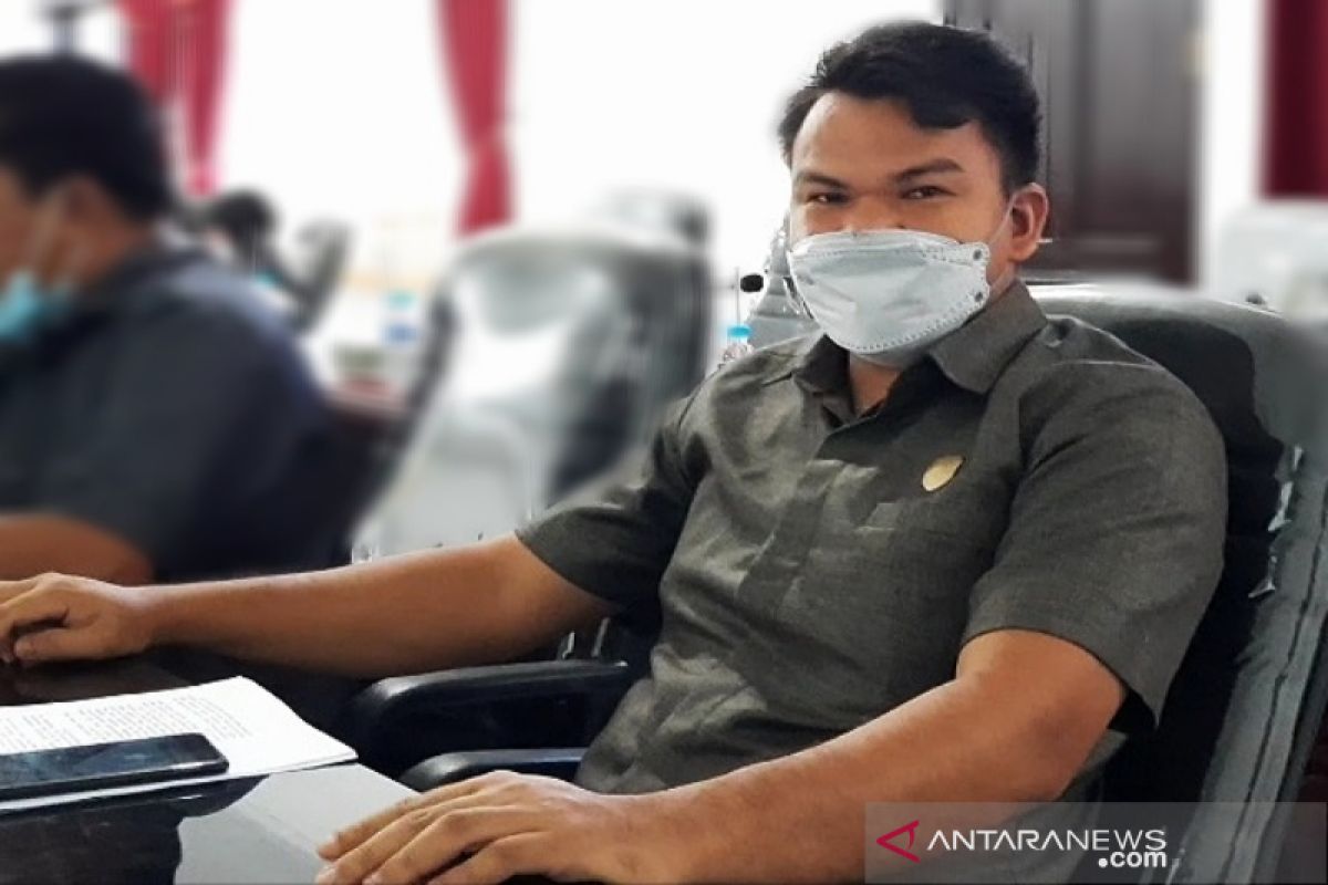 Legislator Gumas sambut baik hotline pengaduan masyarakat khusus narkoba