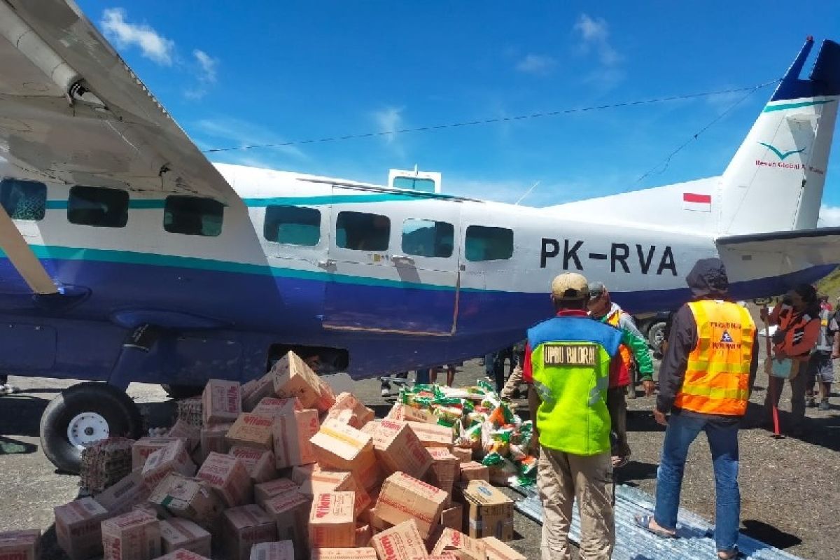 Bupati minta Airnav segera tempatkan kembali petugas bandara Sugapa