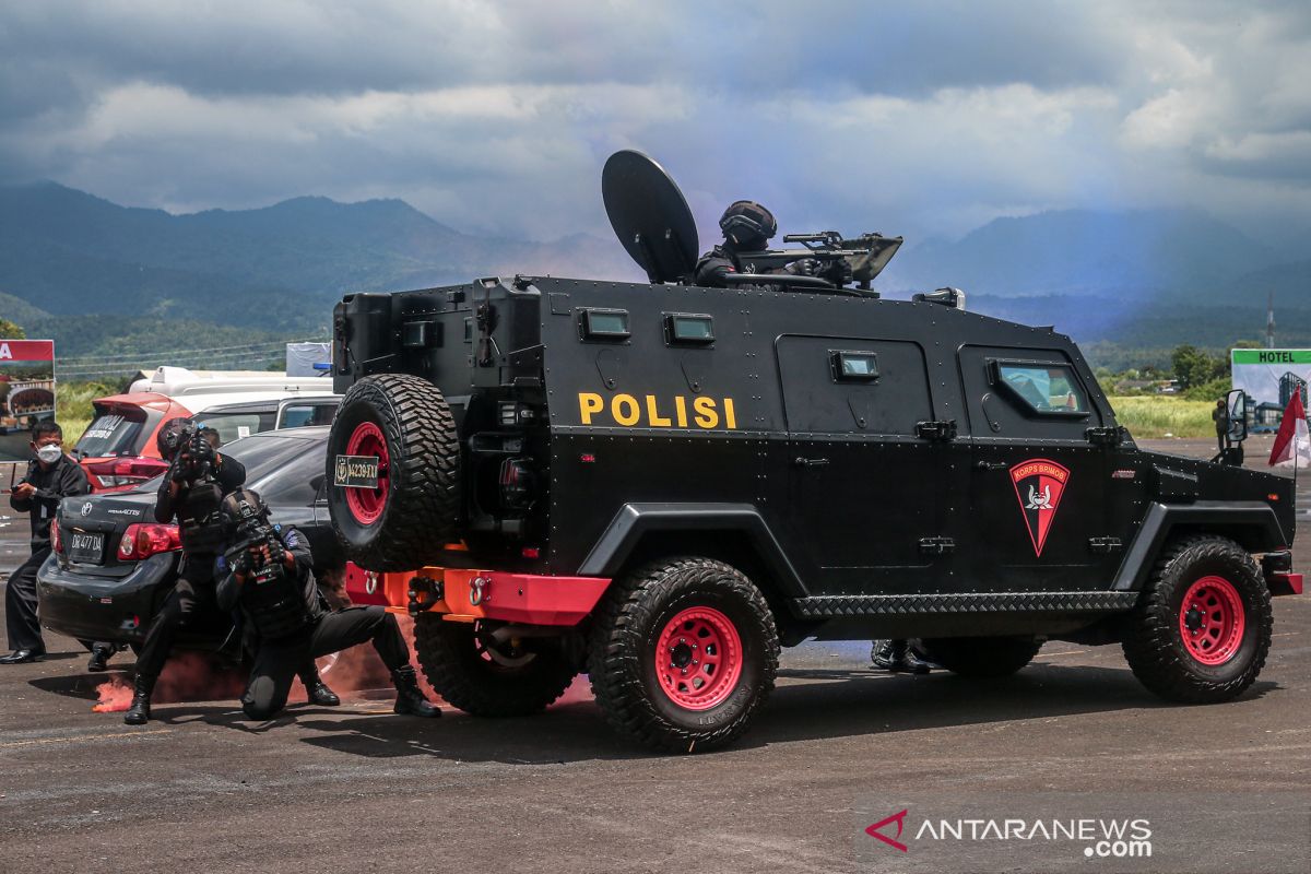 Polda NTB menggelar simulasi pengamanan kontingensi ajang IATC dan WSBK