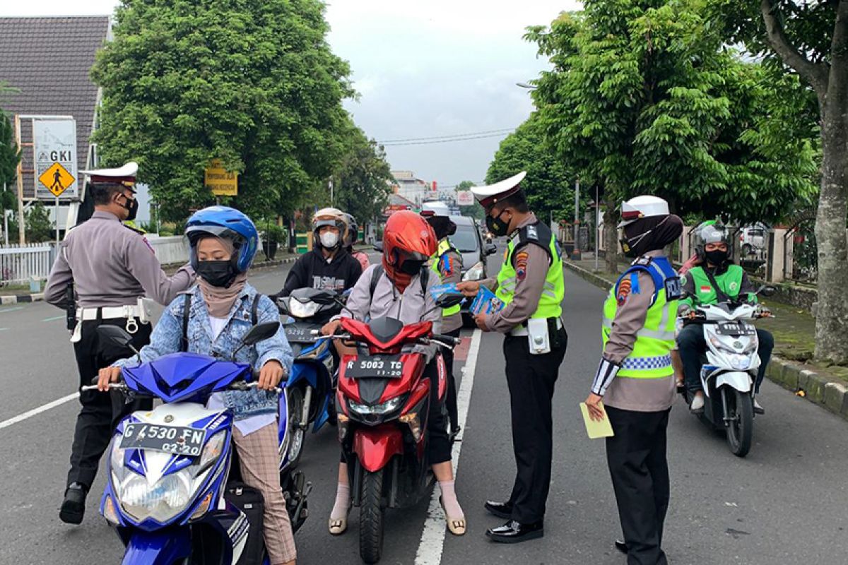 Satlantas Polresta Banyumas fokus edukasi dalam Operasi  Zebra 2021