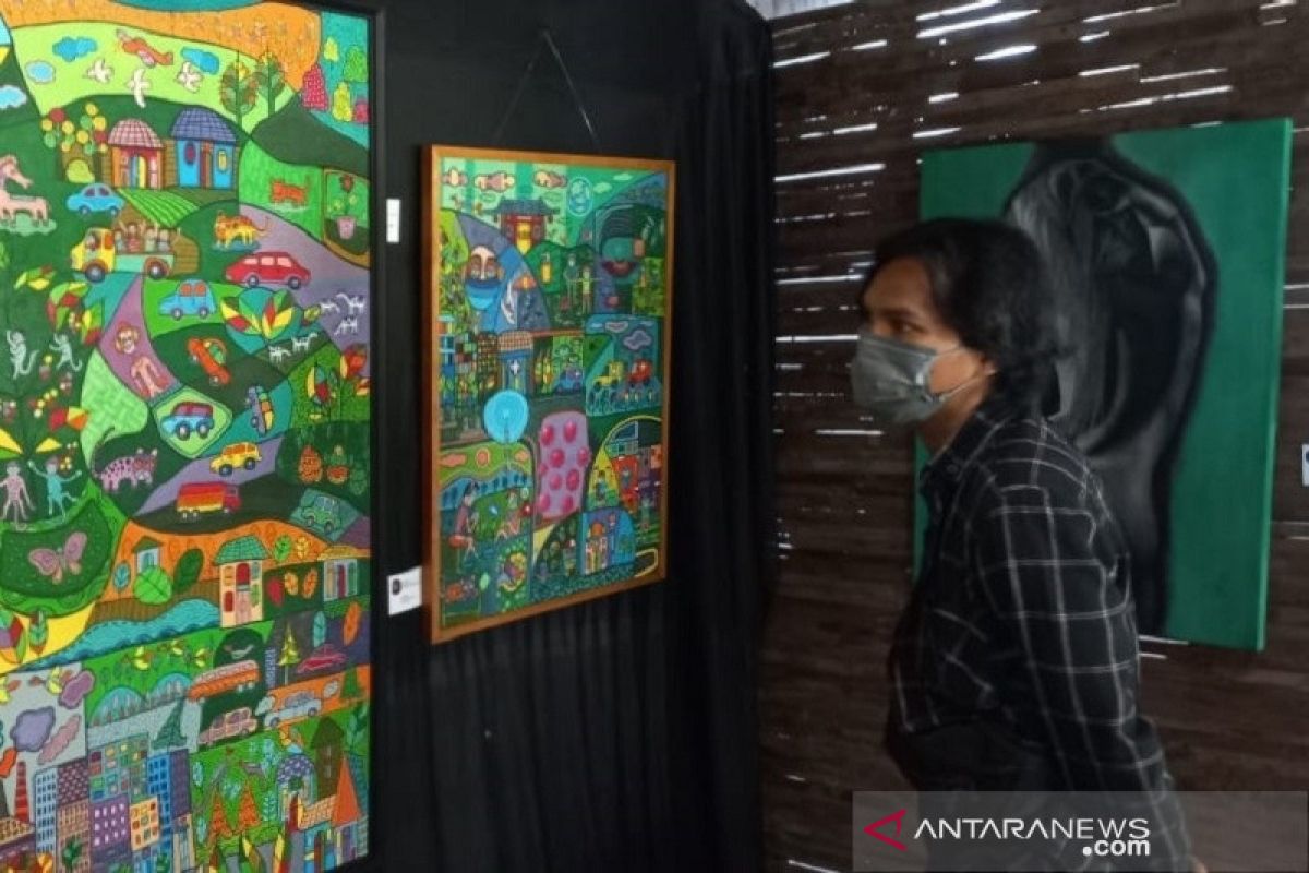 Sempat vakum akibat pandemi, pegiat seni Kudus gelar pameran lukisan