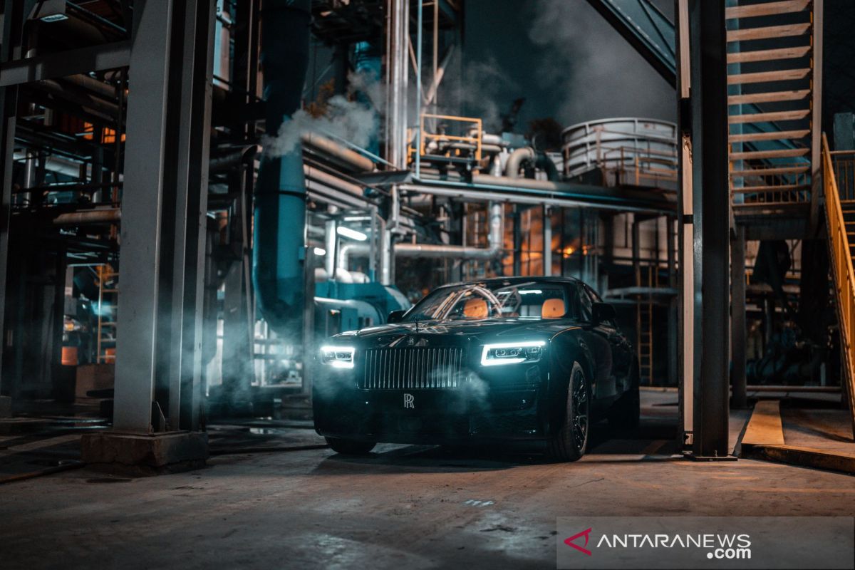 Rolls-Royce Black Badge Ghost debut di Asia Tenggara