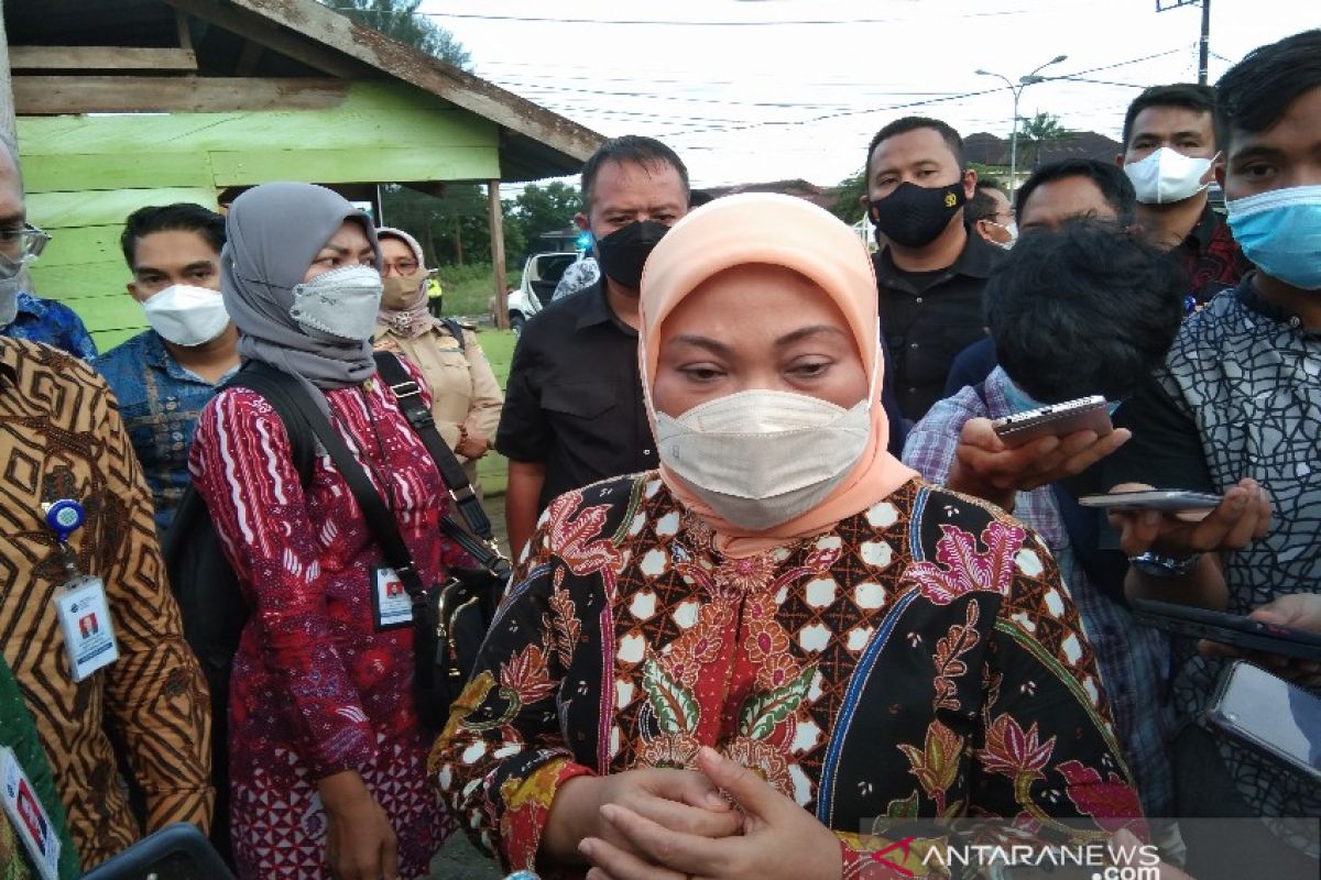 Menaker meminta perusahaan tambang di Sultra sediakan pusat pelatihan