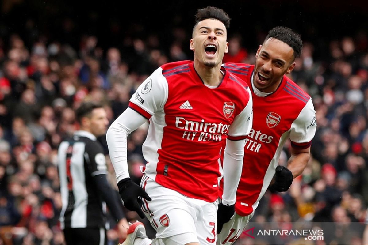 Arsenal tundukkan Newcastle 2-0