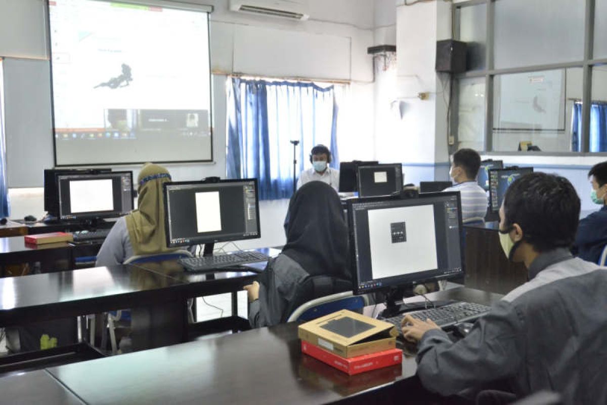 Udinus Semarang mulai perkuliahan tatap muka dengan prokes ketat