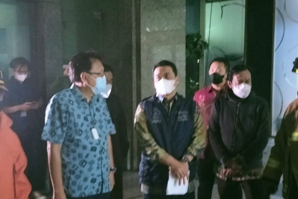 Polisi diminta ungkap penyebab kebakaran Gedung Cyber