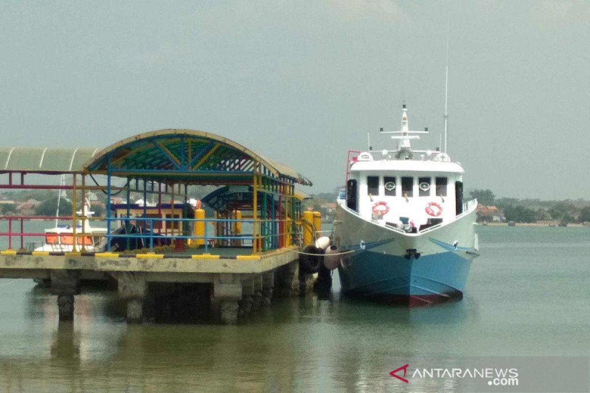 Gelombang aman, kapal Jepara-Karimunjawa kembali beroperasi