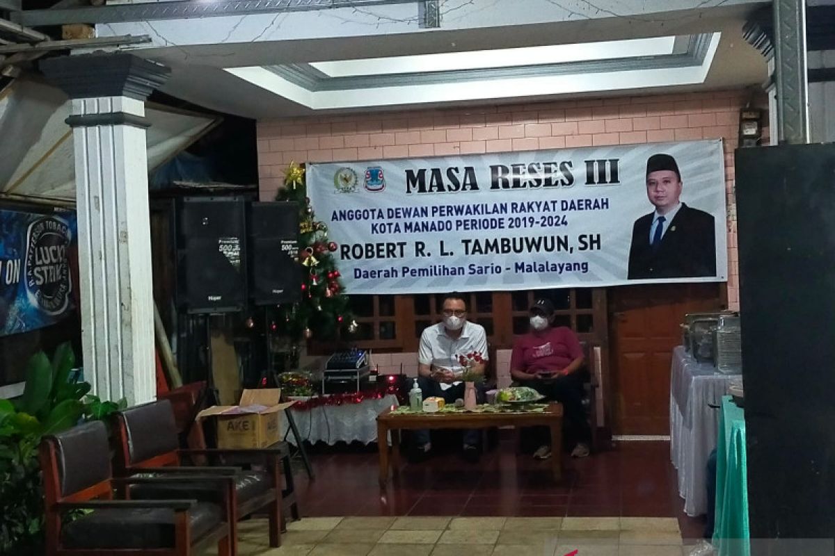 Reses Robert Tambuwun jelaskan soal dana duka dan lansia