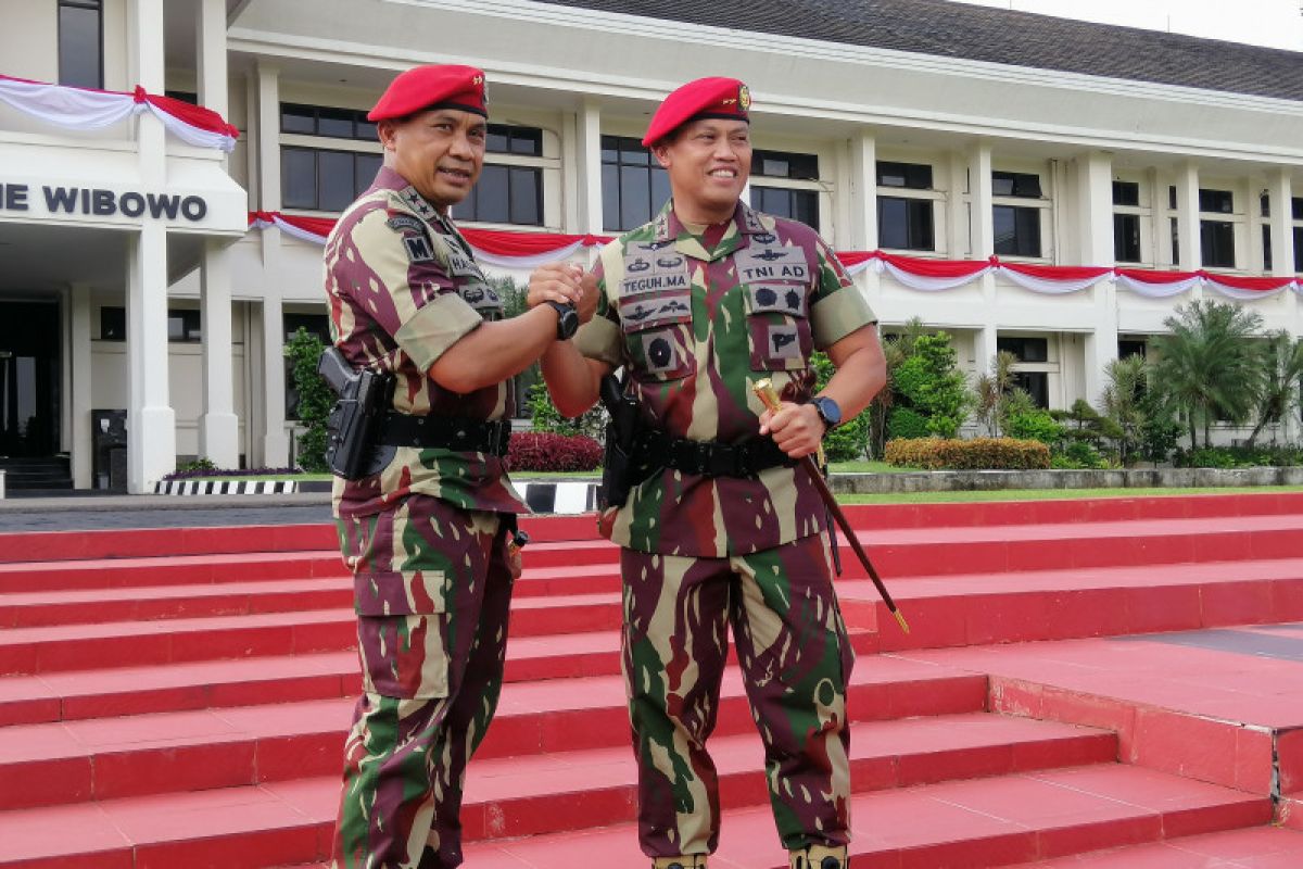 Mayjen TNI Teguh Muji Angkasa resmi menjabat Danjen Kopassus