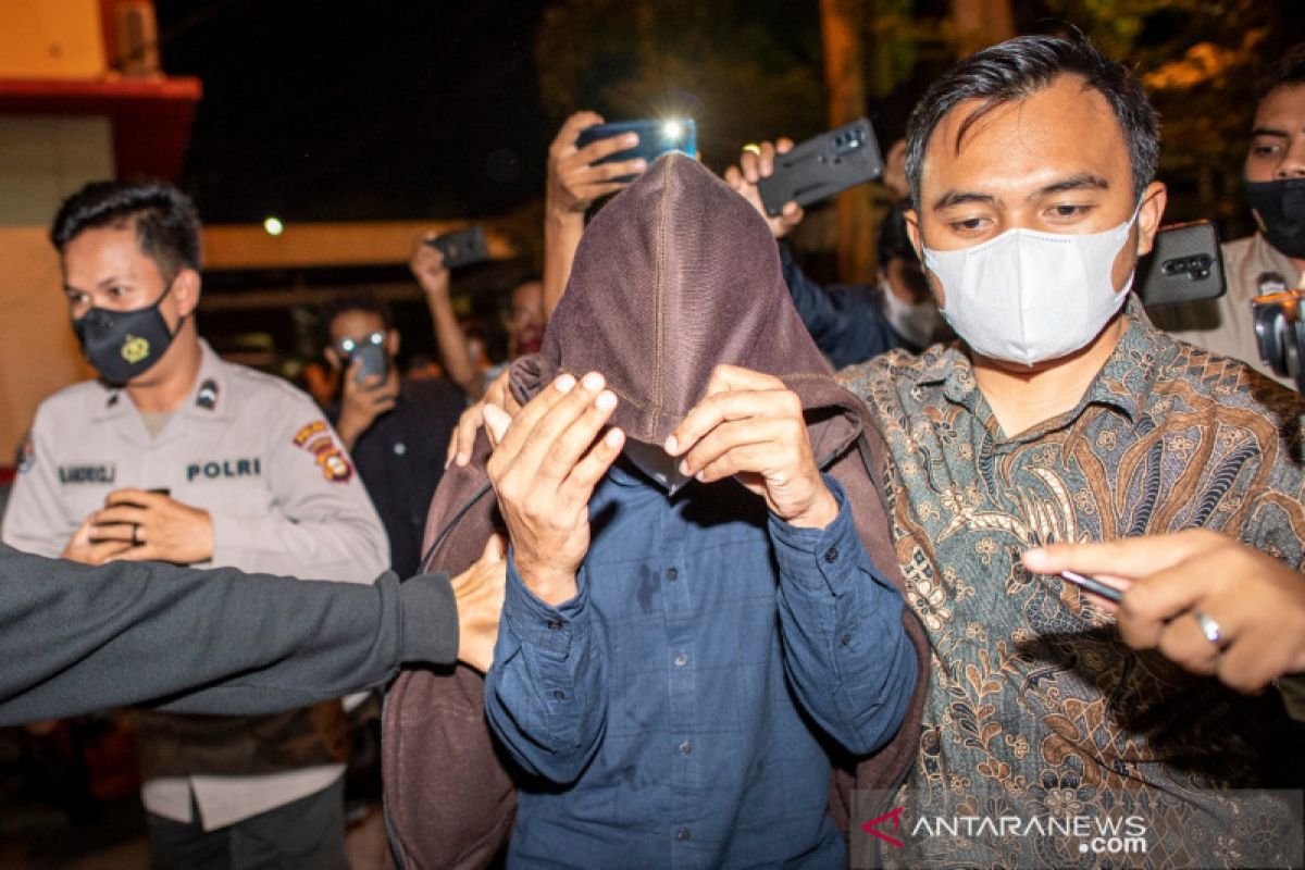 Dosen Unsri terancam 12 bui tahun atas pelecehan tiga mahasiswi