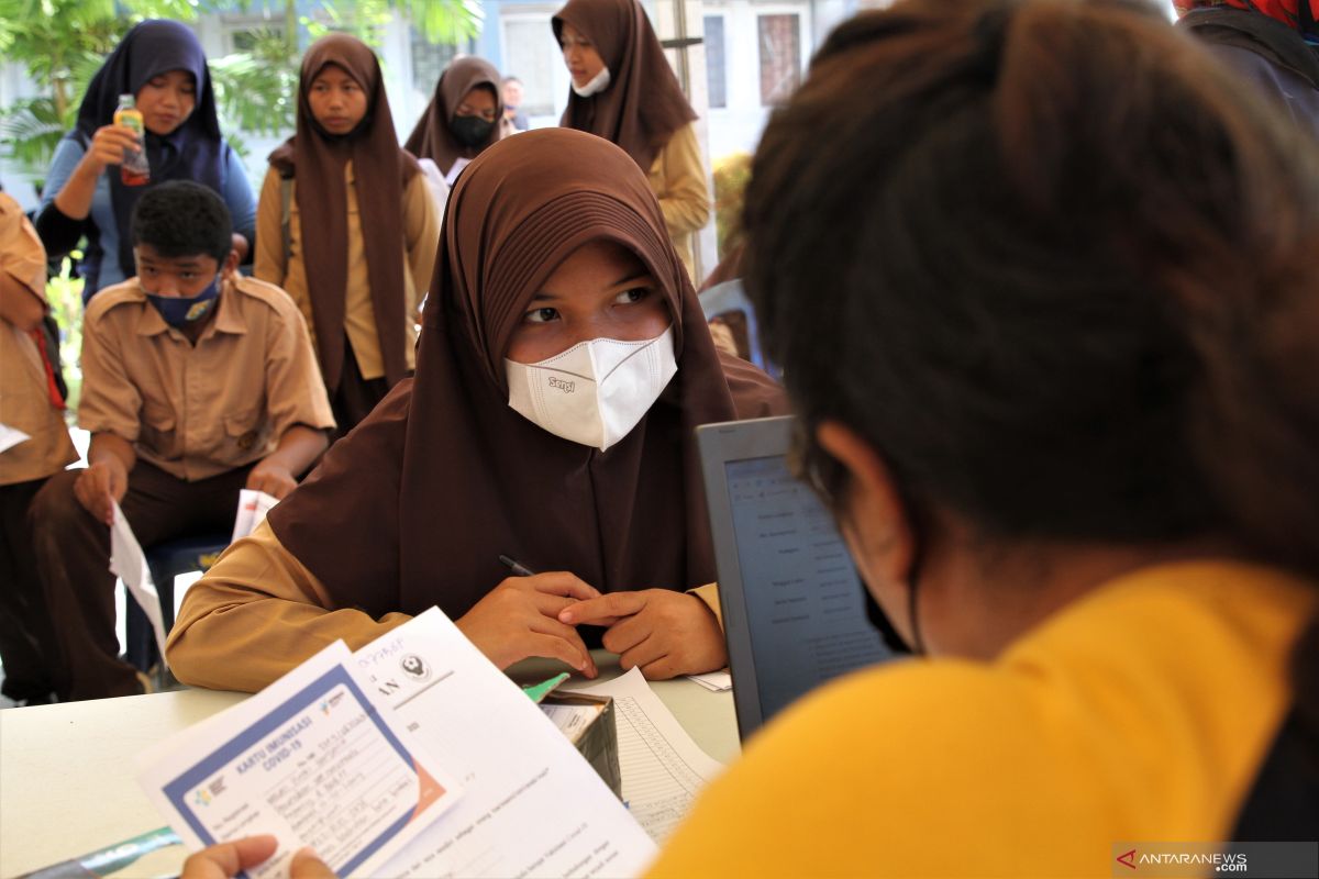 COVID-19 - Kendari's vaccination rate has reached 75 percent