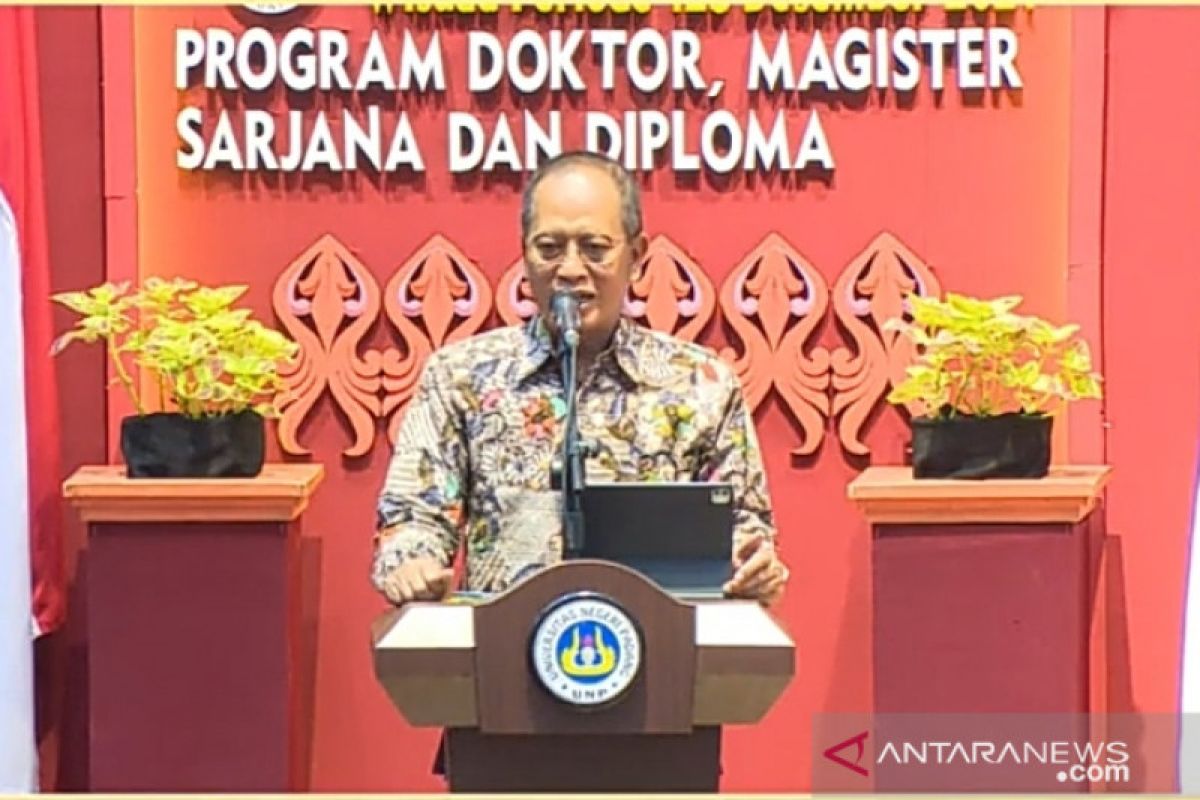 Staf Khusus Wapres RI paparkan syarat menjadi PTN-BH di Wisuda UNP