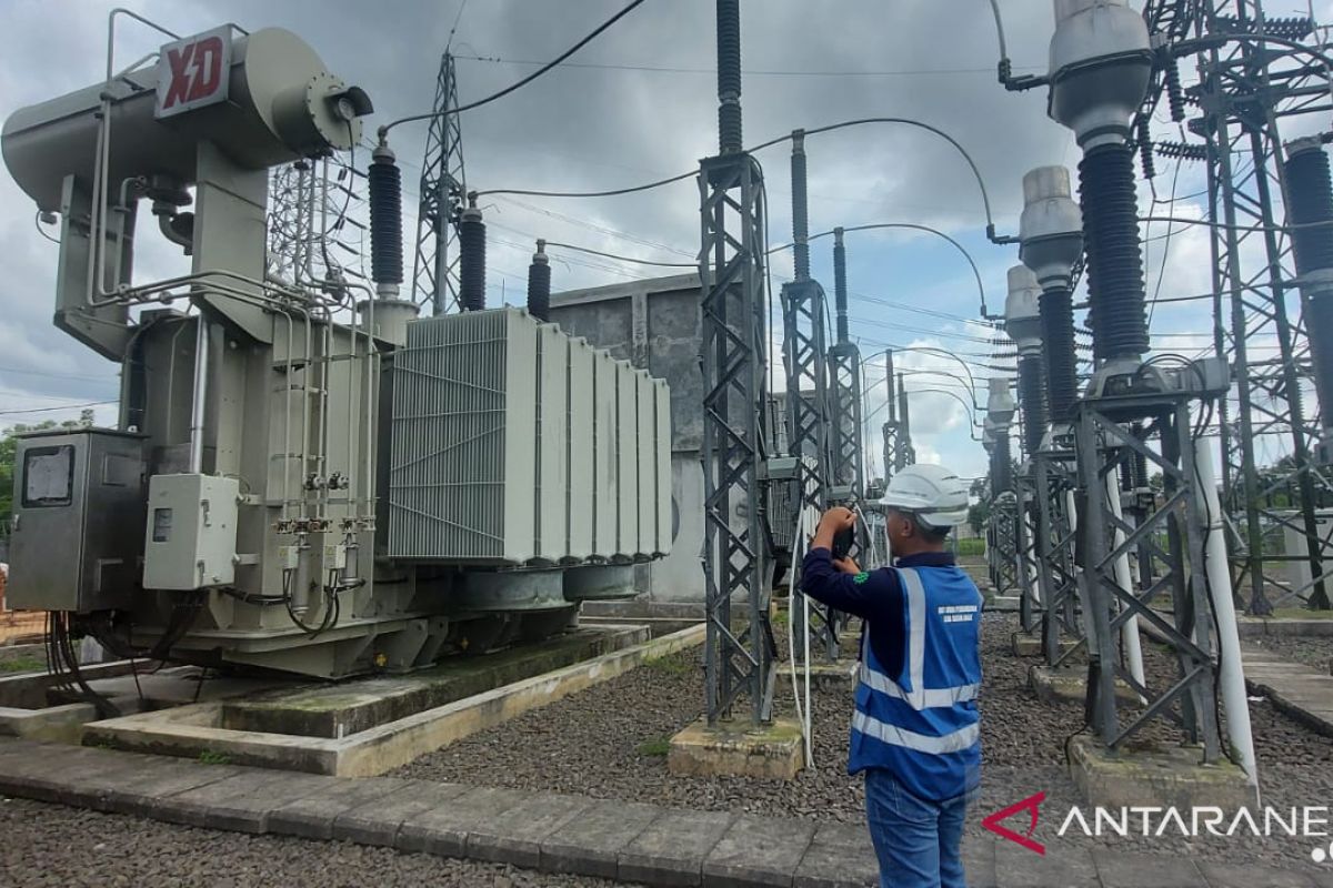 PLN operasikan tiga proyek listrik bertegangan tinggi di Banten