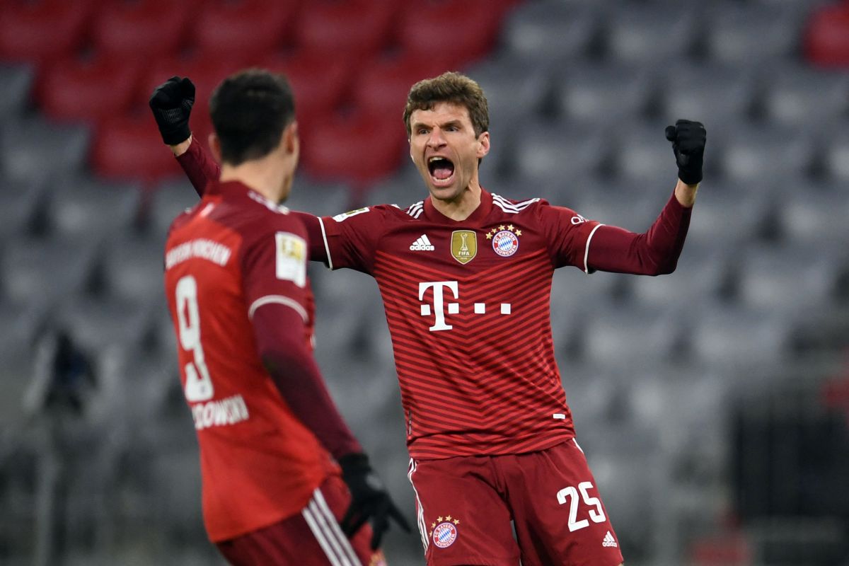 Bayern gilas Wolfsburg 4-0