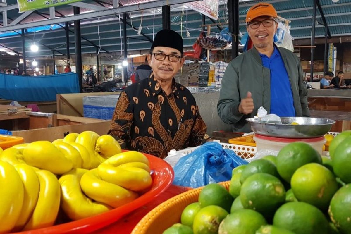 Kemenkop dan UKM bantu 125 pelaku usaha korban kebakaran Pasar Bawah Sumbar