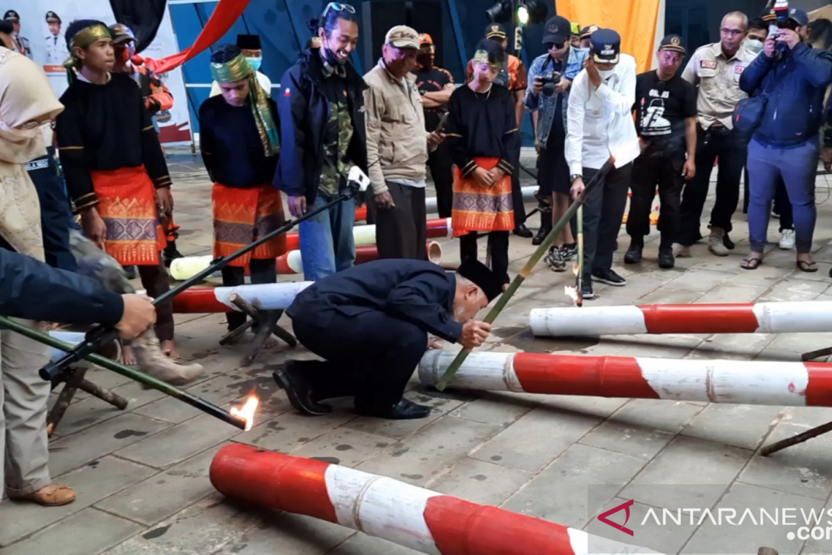 Peringatan ke-73 HPN Gubernur Mahyeldi bunyikan "Bodia-Bodia Botuang" di Koto Tinggi