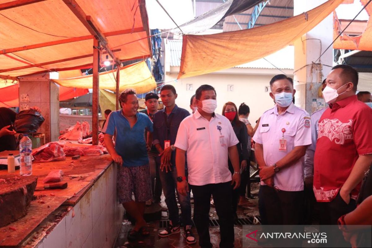 Wawali Manado pantau pasar rakyat jelang natal