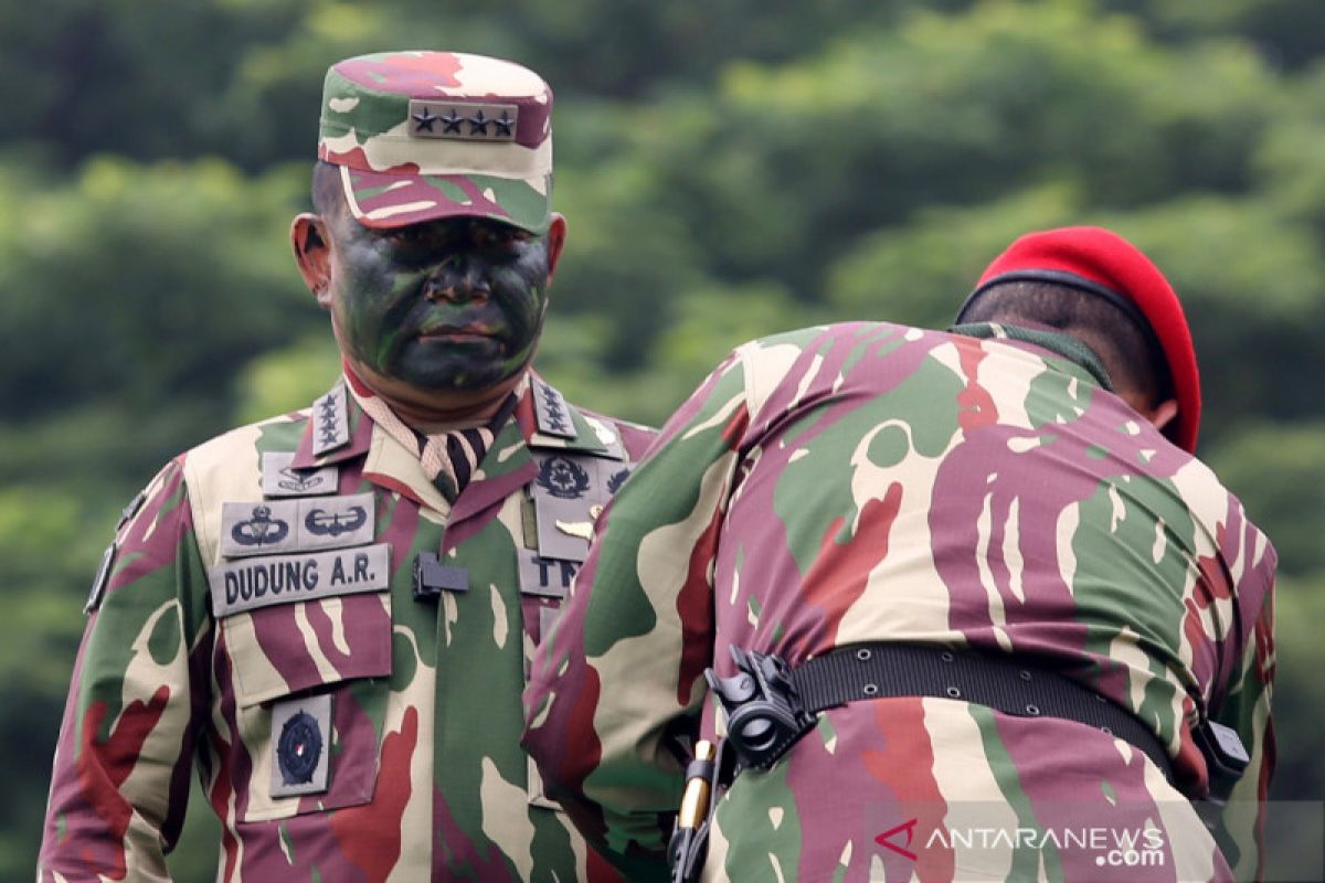 Tiga oknum TNI tabrak dua remaja hingga tewas layak dipecat