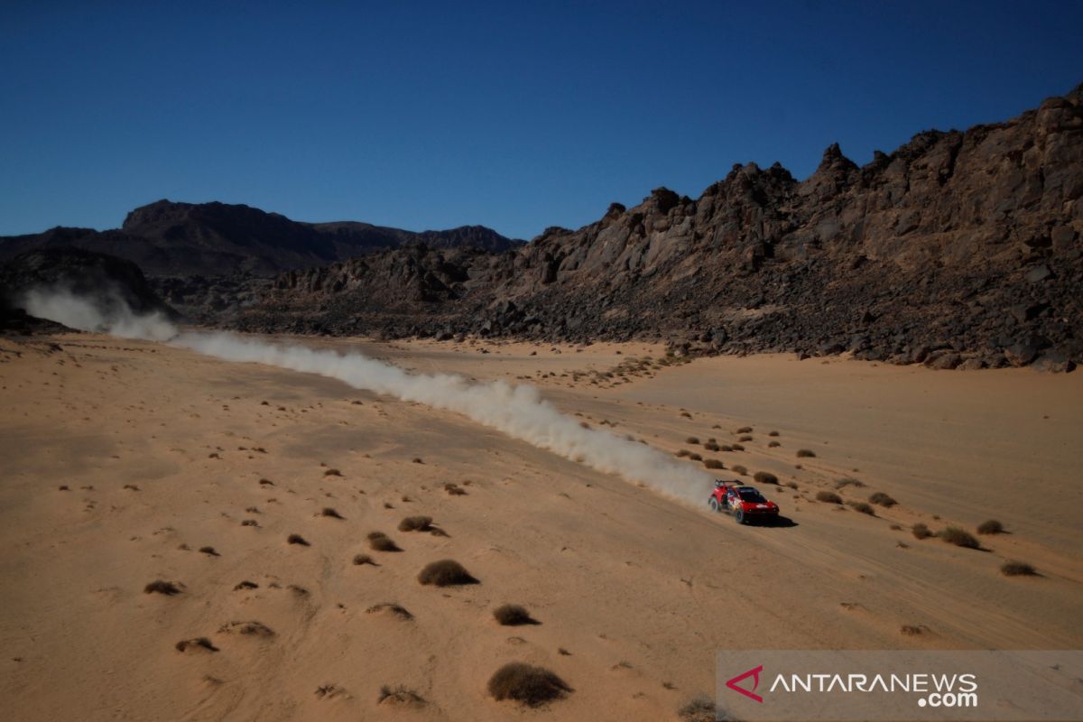 Al-Attiyah klaim etape  4 Dakar