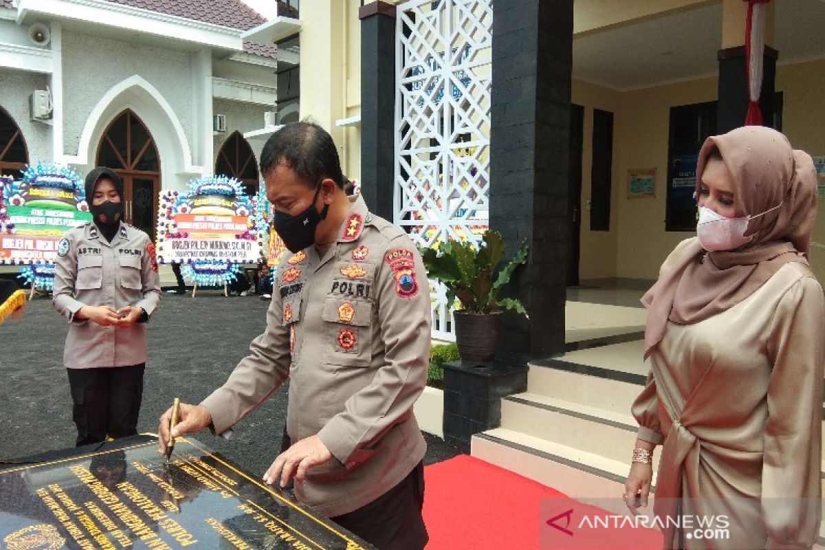 Anggota Polri diminta jangan seperti "ndoro"