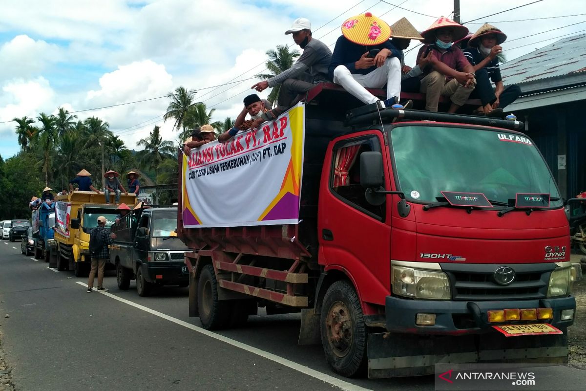 LBH Padang : Masyarakat Bidar Alam ingin terbebas dari penjajahan PT RAP