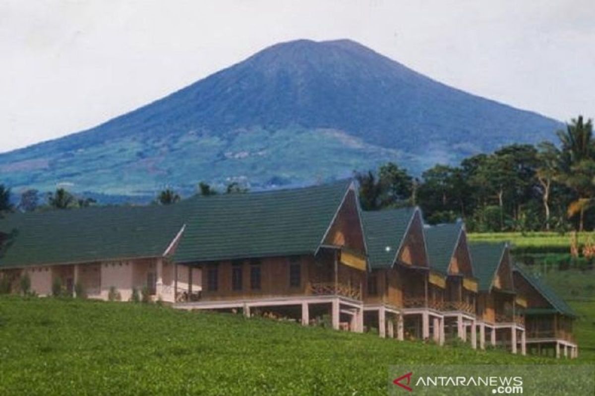 BPBD OKU Sumsel larang masyarakat beraktivitas ke Gunung Dempo