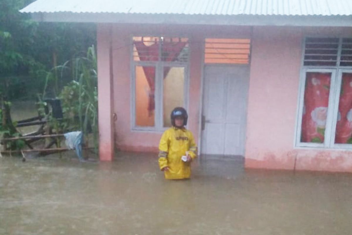 Puluhan rumah di Pulau Simeulue  direndam banjir