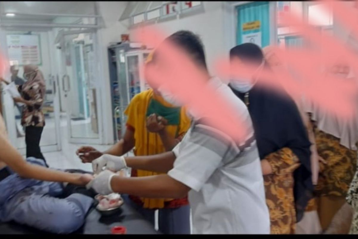 Gara-gara dibakar api cemburu, pelajar di Lombok Timur adu jotos di kamar mandi sekolah