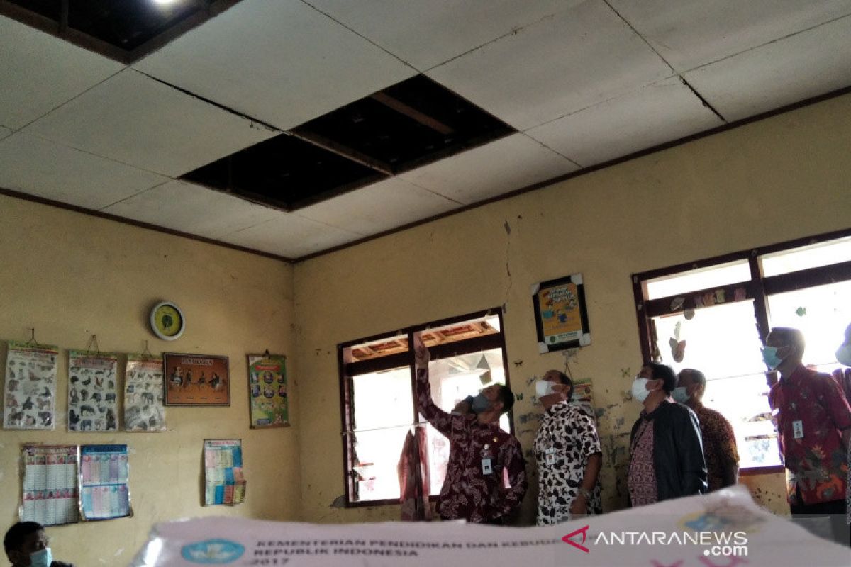 Perbaikan plafon SD ambrol timpa siswa dianggarkan Rp200 juta