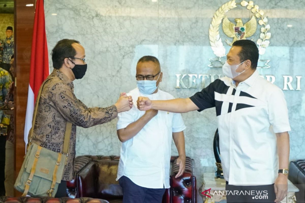 Jelang Hari Pers, Ketua MPR mendorong penegakan kedaulatan digital