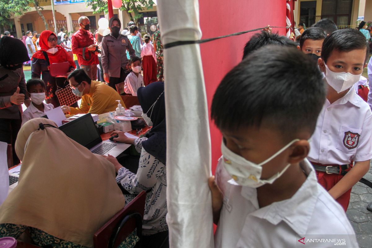 Pekanbaru tutup 11 sekolah dan kembalikan PTM 50 persen