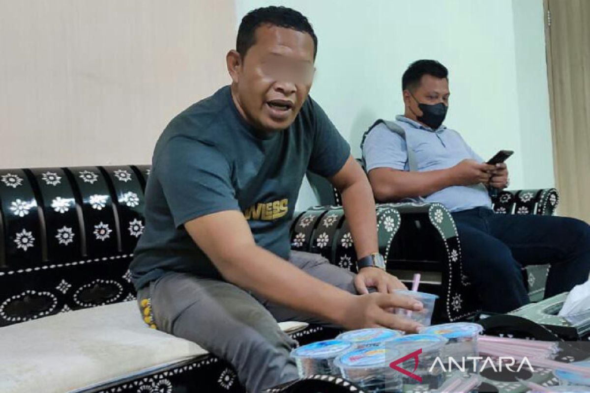 Kejari Mataram menangkap penipu dengan modus mengaku sebagai jaksa