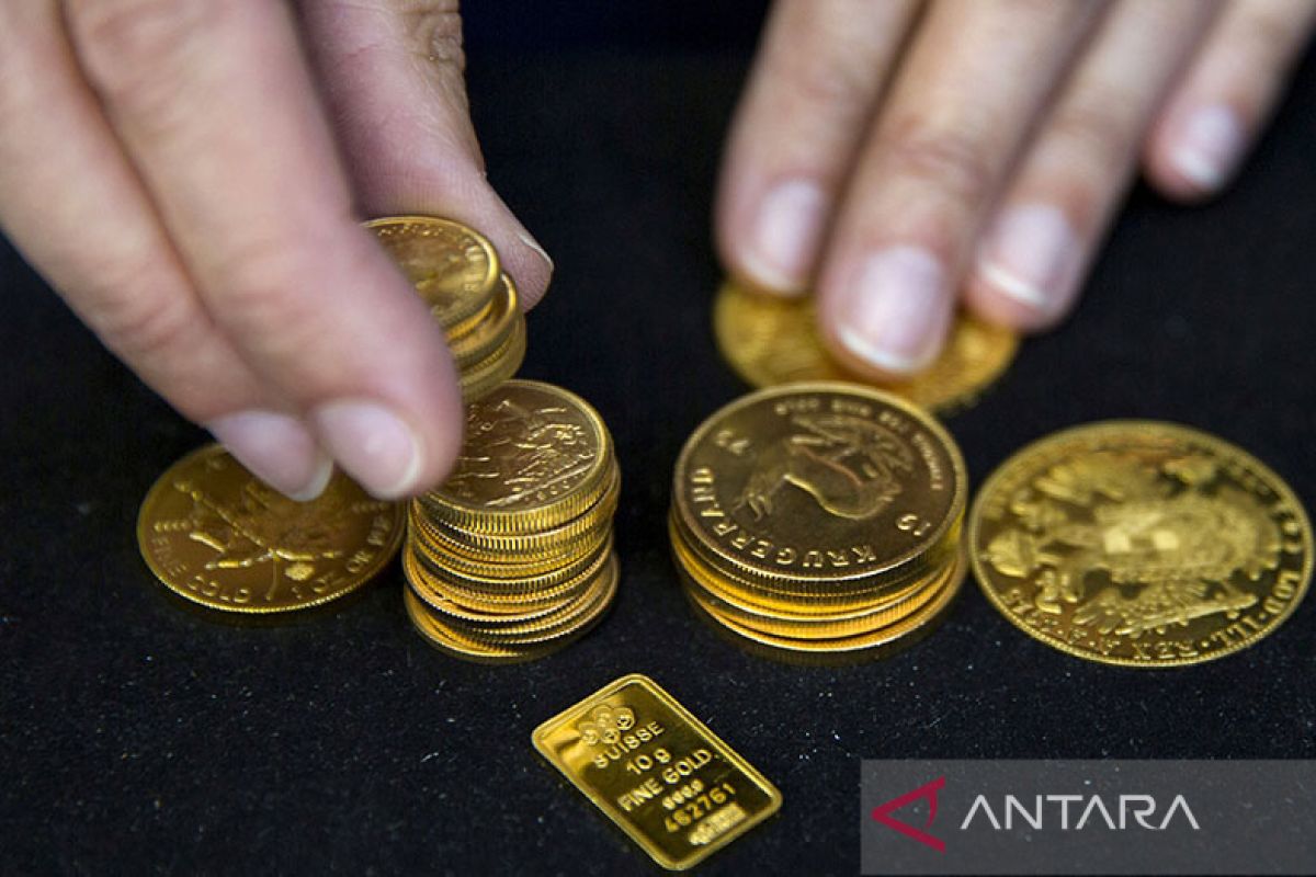 Harga emas menguat pada akhir perdagangan