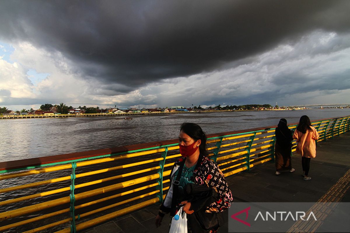 Prakiraan cuaca Semarang hari ini