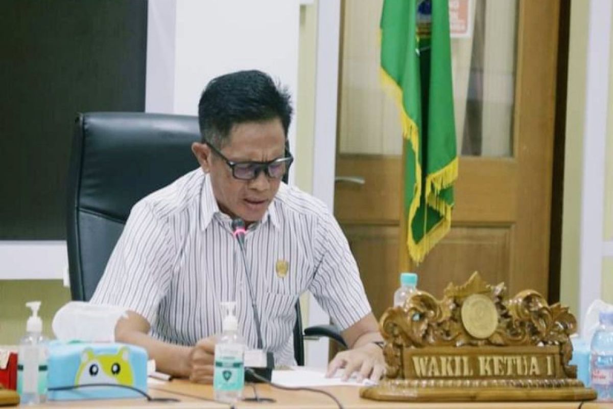 Warga Desa Tanjung Hara Seruyan keluhkan infrastruktur jalan