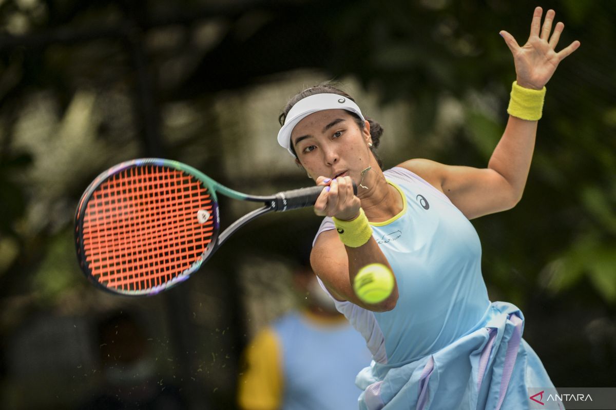 Petenis Aldila Sutjiadi melaju ke babak kedua ITF W25