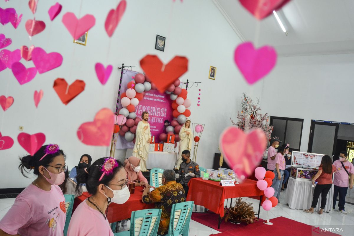 10 ide kado menarik untuk Hari Valentine