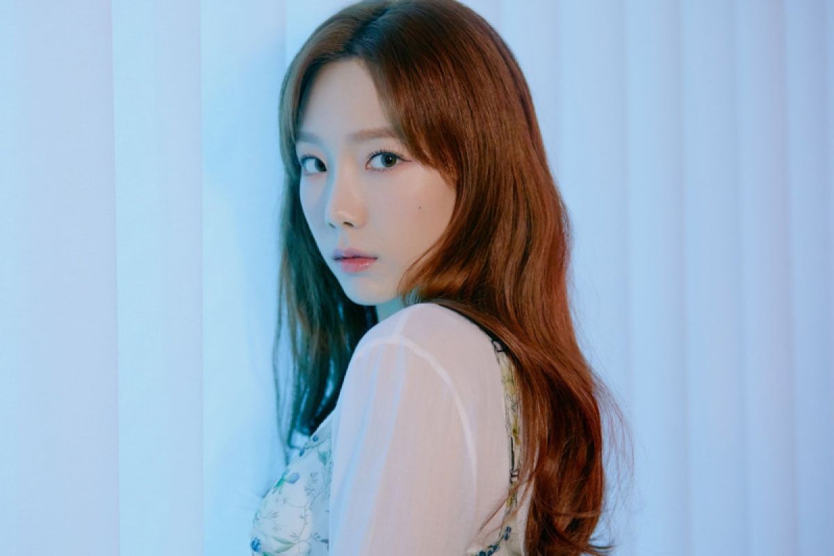 Bintang K-pop Taeyeon eksplorasi berbagai bentuk cinta di album "INVU"