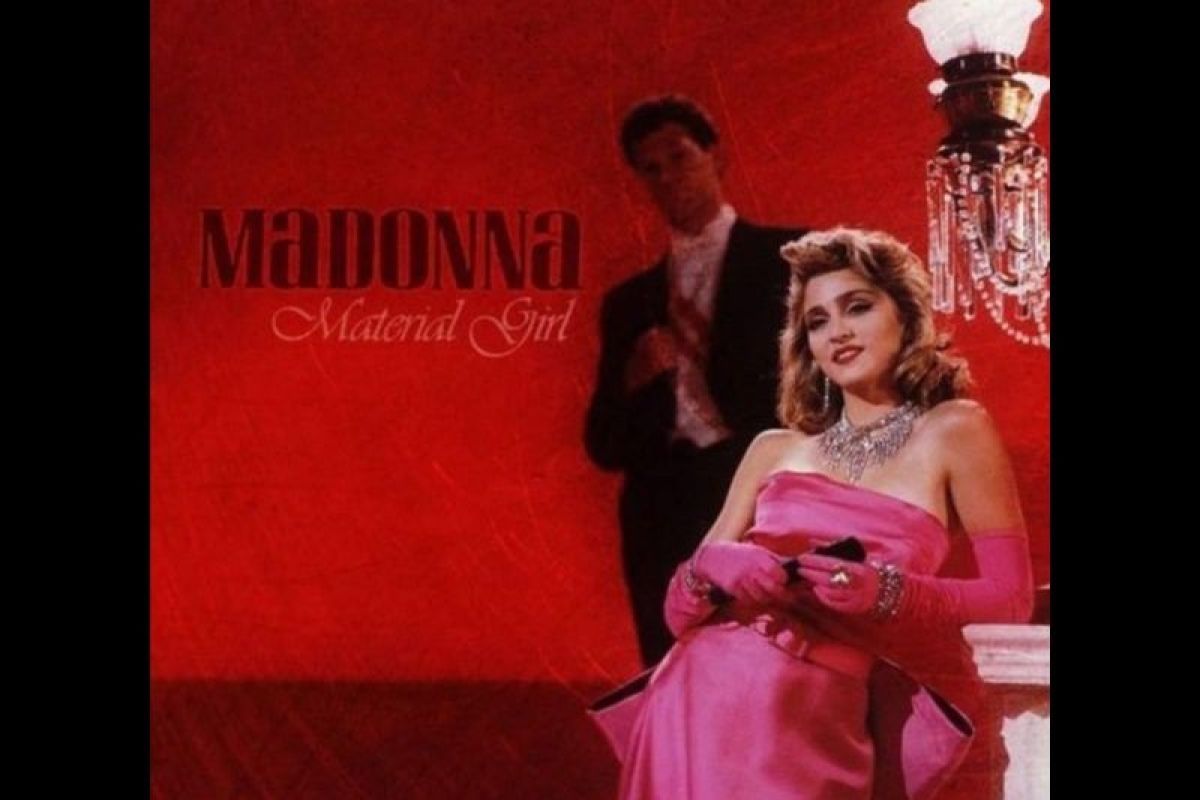 Gaun ikonik Madonna dilelang hingga capai Rp2,8 miliar