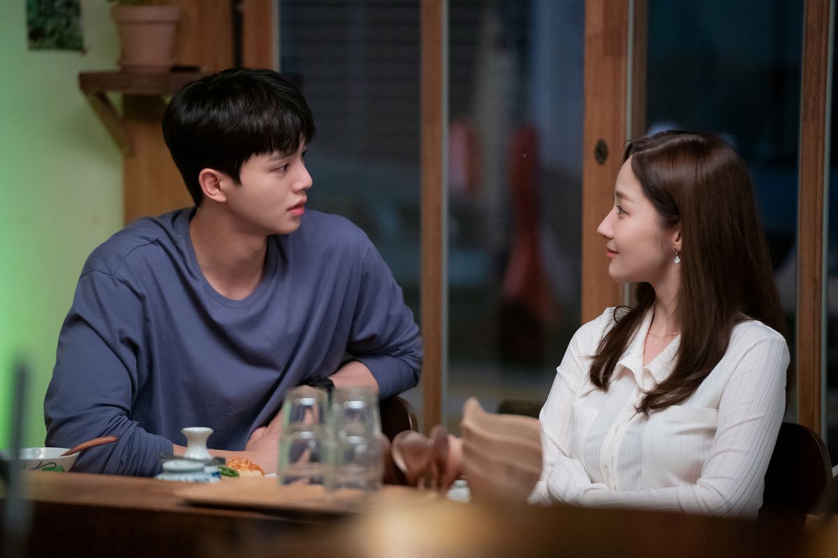 Lima hal menarik drama "Forecasting Love and Weather"