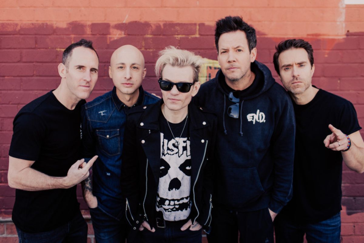 Simple Plan dan vokalis Sum 41 berkolaborasi dalam 'Ruin My Life'