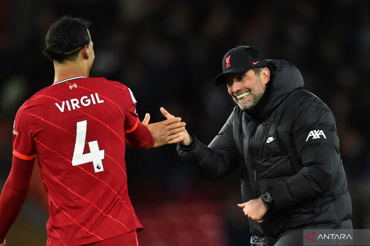 Klopp: Liverpool tak mengejar City, tapi memburu kemenangan