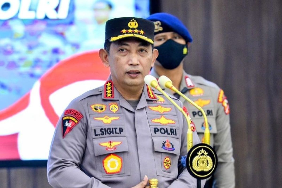 Kapolri perintahkan jajarannya untuk gerak cepat bantu korban gempa Pasaman