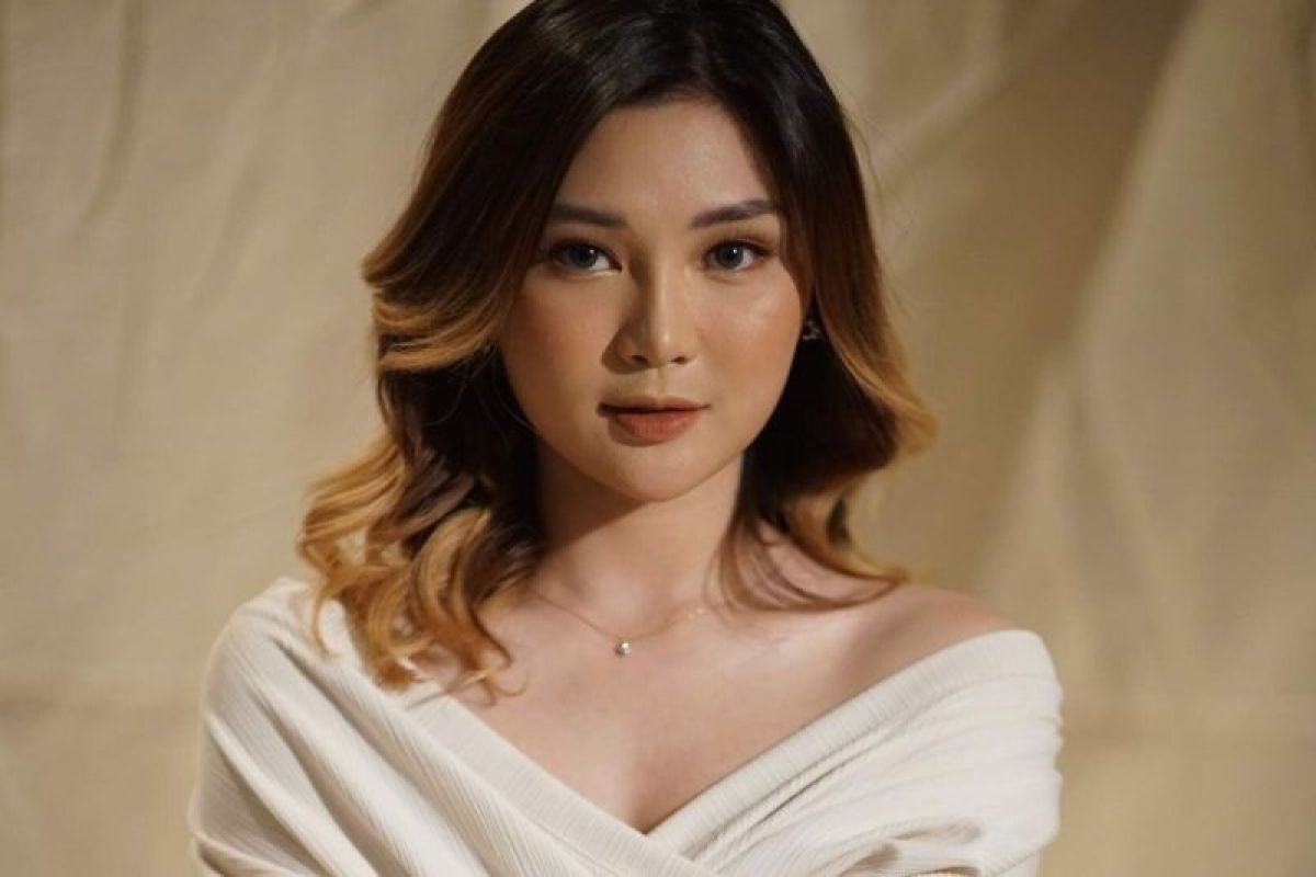 Penyanyi pendatang baru, Ruth Garcia debut lewat single "More Than Just A Friend"